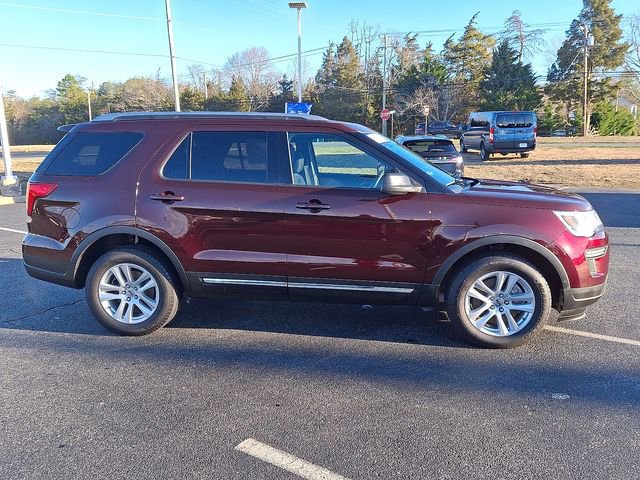 Certified 2019 Ford Explorer XLT w/ Class III Trailer Tow Package image 11