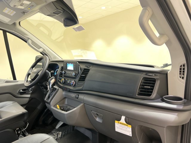 Certified 2024 Ford Transit 150 Low Roof RWD image 21
