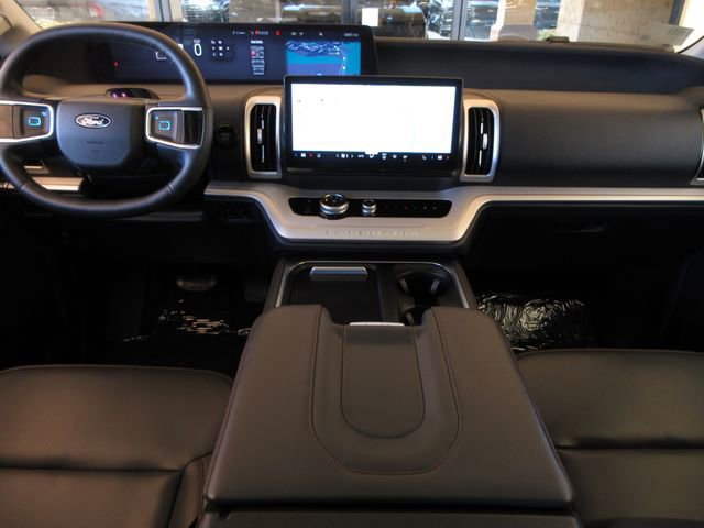 Certified 2025 Ford Expedition Max Active image 17