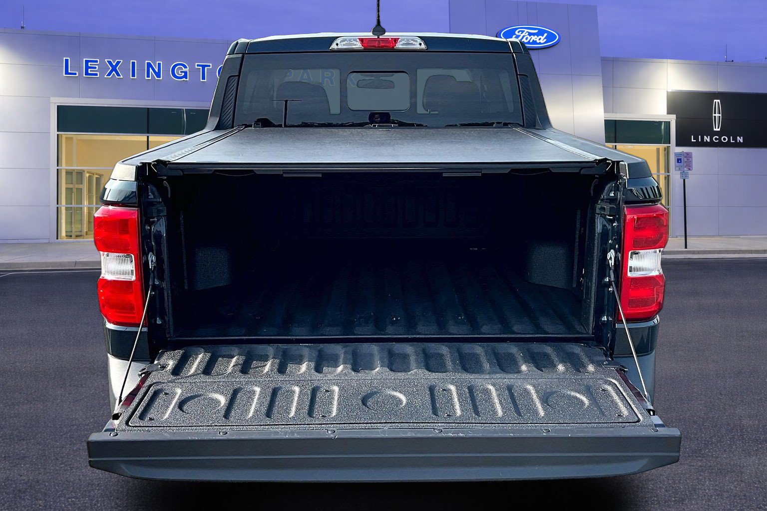 Certified 2022 Ford Maverick Lariat FWD image 7