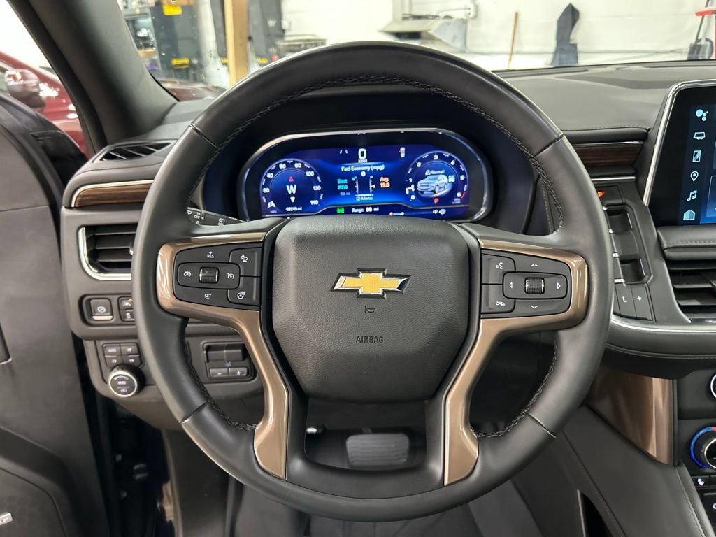 Used 2023 Chevrolet Tahoe High Country AWD/4WD image 14