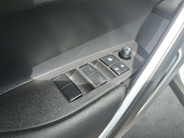 Used 2025 Toyota Corolla Cross AWD Hybrid image 21