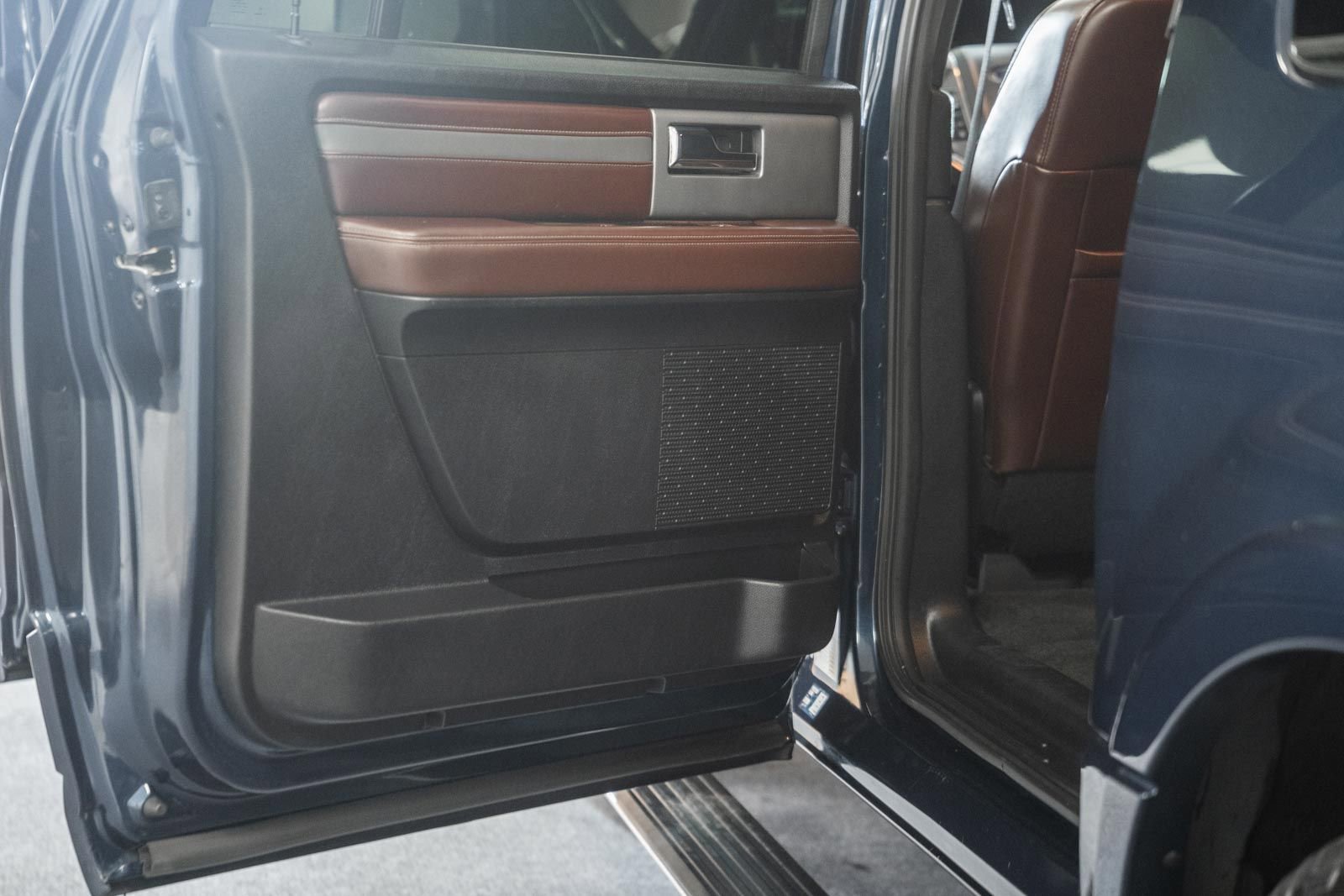 Certified 2017 Ford Expedition EL Platinum AWD/4WD image 53