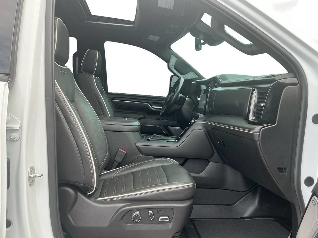 Used 2024 GMC Sierra 2500 AT4X AWD/4WD image 22
