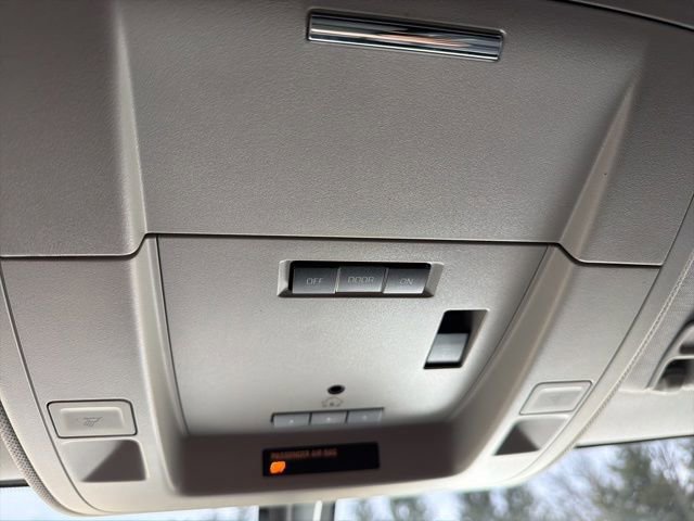 Used 2018 Chevrolet Silverado 1500 LT w/ All Star Edition image 28