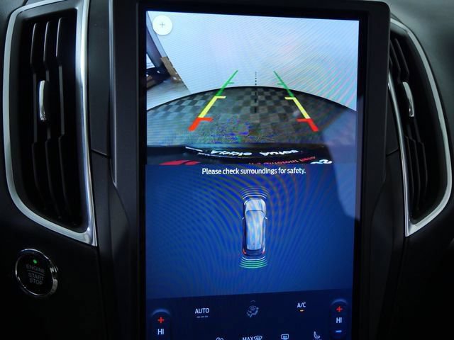 Certified 2024 Ford Edge Titanium AWD/4WD image 30