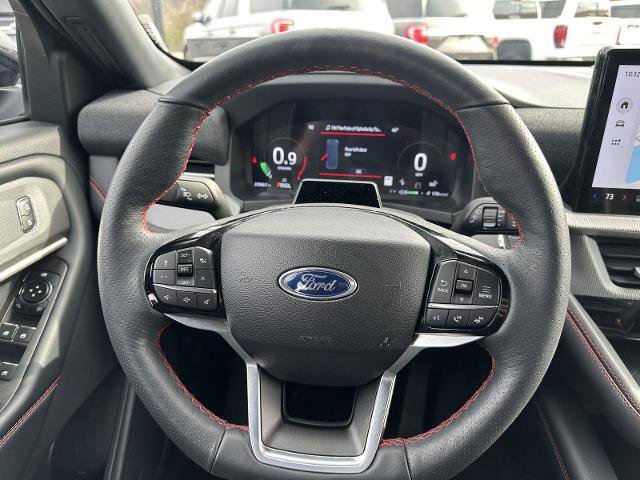 Certified 2025 Ford Explorer ST-Line w/ ST-Line Street Pack image 26