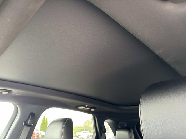 Certified 2024 Ford Edge ST w/ Equipment Group 401A image 30