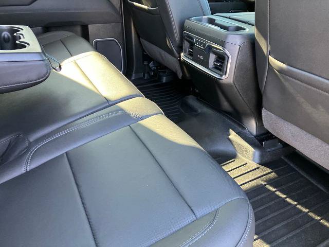 Used 2026 GMC Sierra 1500 SLT w/ SLT Premium Plus Package AWD/4WD image 23