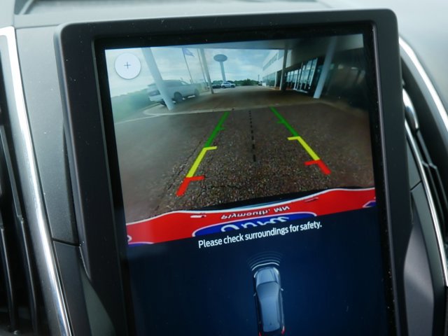 Certified 2023 Ford Edge Titanium AWD/4WD image 28