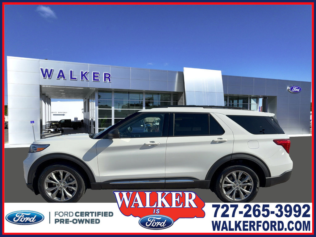 Certified 2022 Ford Explorer XLT w/ Equipment Group 202A image 4