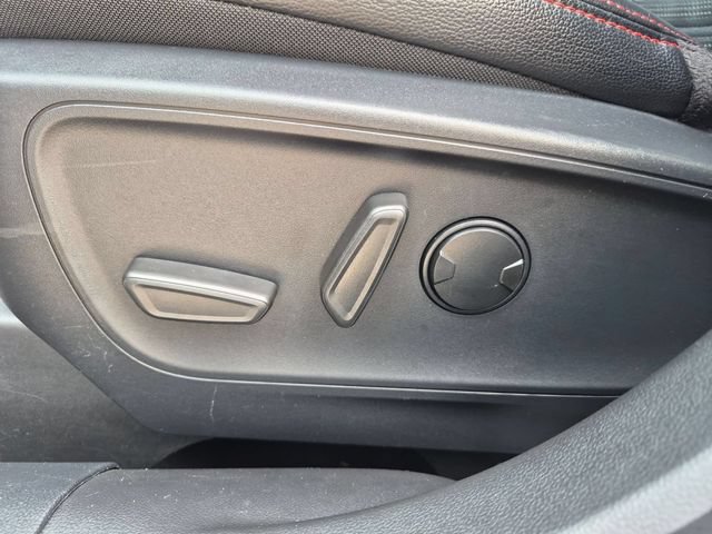 Certified 2024 Ford Escape ST-Line Elite w/ Premium Technology Package AWD/4WD image 14