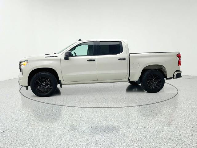 Used 2026 Chevrolet Silverado 1500 Custom w/ LPO, Dark Essentials Package RWD image 4