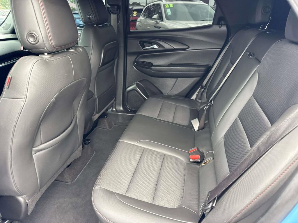 Used 2023 Chevrolet TrailBlazer RS w/ Convenience Package image 11
