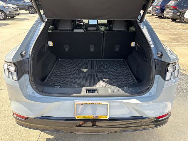 Certified 2025 Ford Mustang Mach-E GT image 27