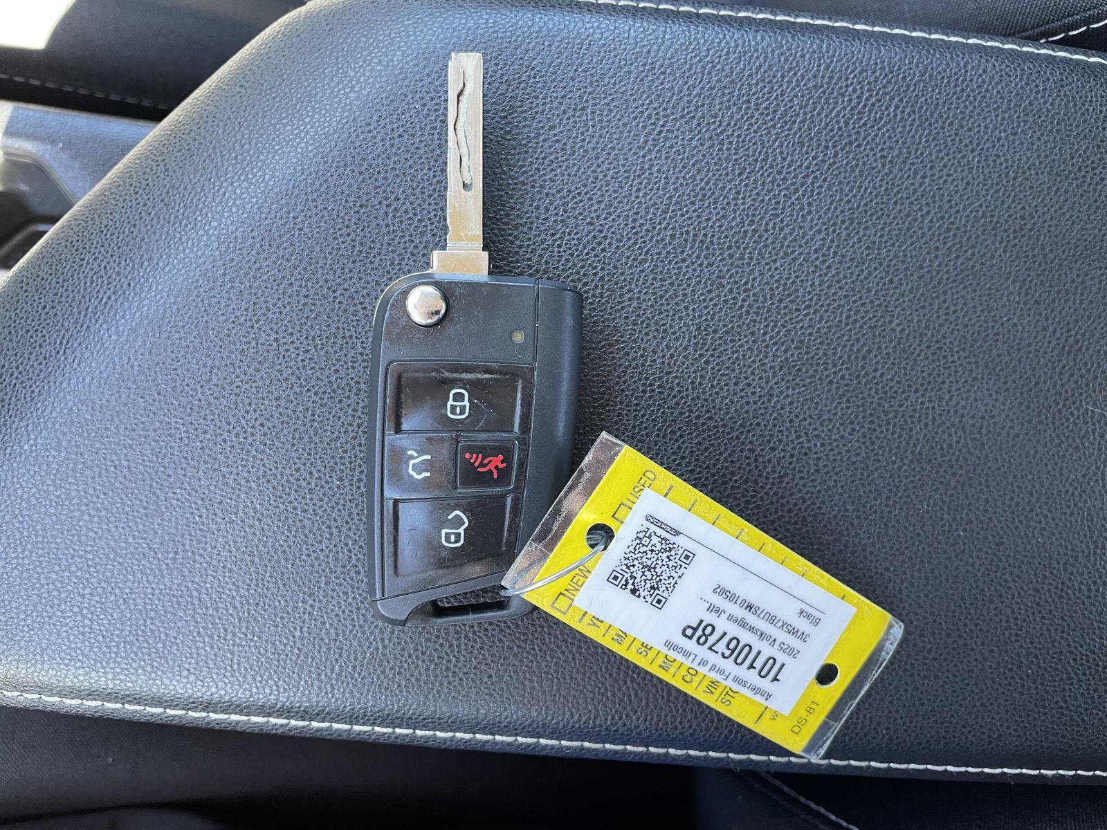 Used 2025 Volkswagen Jetta S FWD image 30