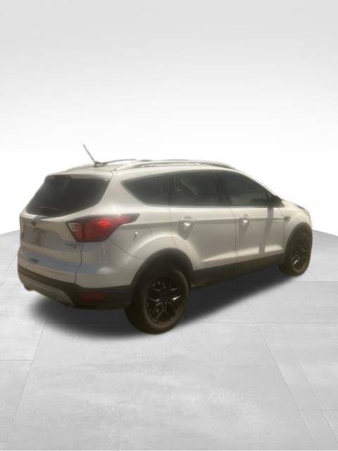 Certified 2019 Ford Escape Titanium AWD/4WD image 6