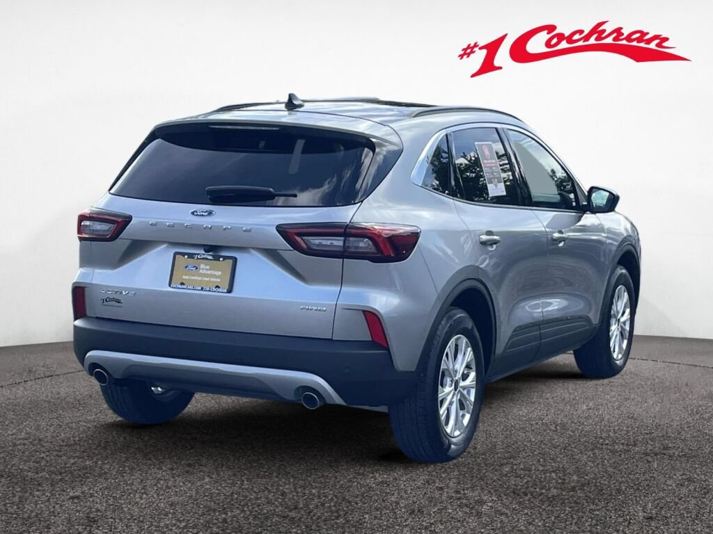 Certified 2024 Ford Escape Active w/ Tech Pack #1 AWD/4WD image 8