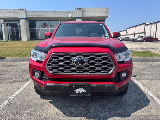 Used 2023 Toyota Tacoma SR5 RWD image 2