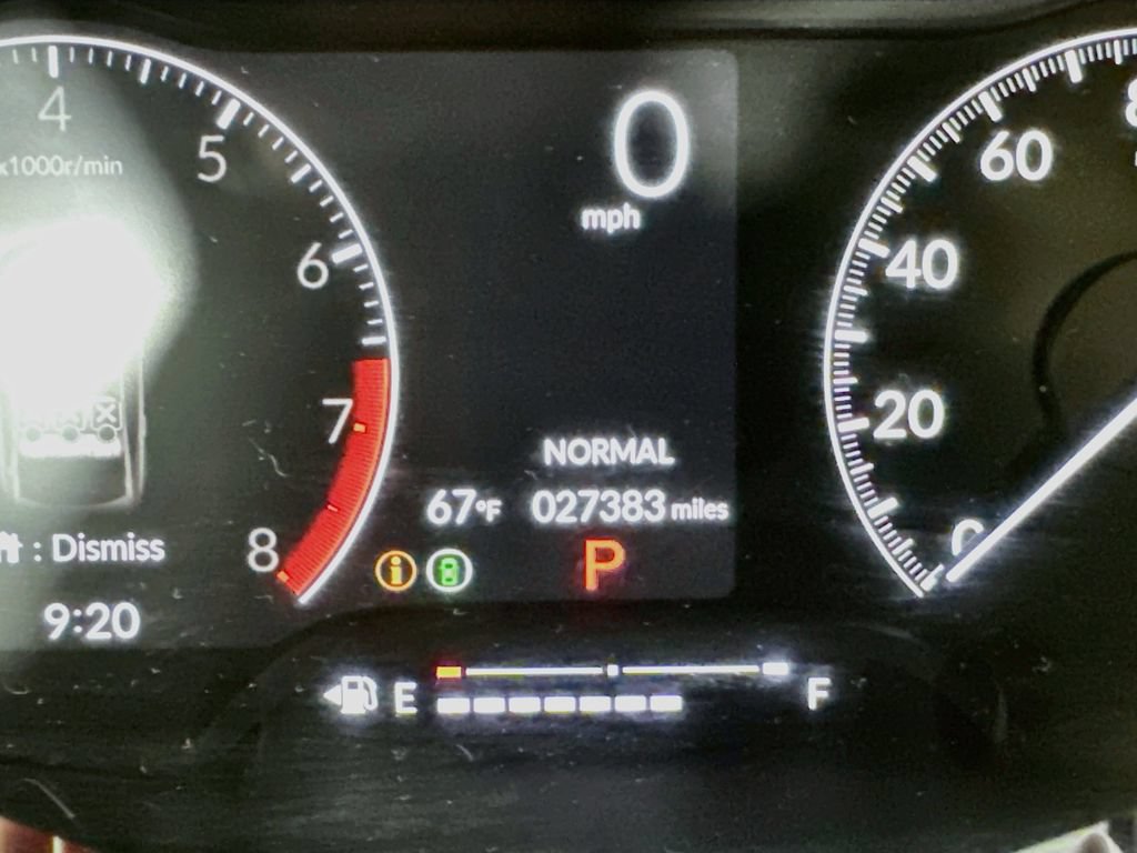 Used 2025 Honda Civic Sport image 26