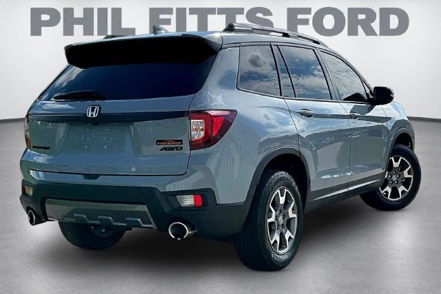 Used 2022 Honda Passport TrailSport image 6