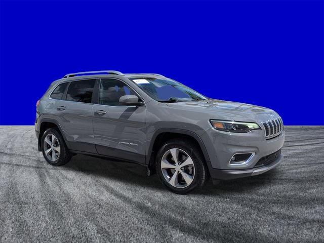 Used 2021 Jeep Cherokee Limited w/ Mopar Interior Package AWD/4WD image 2