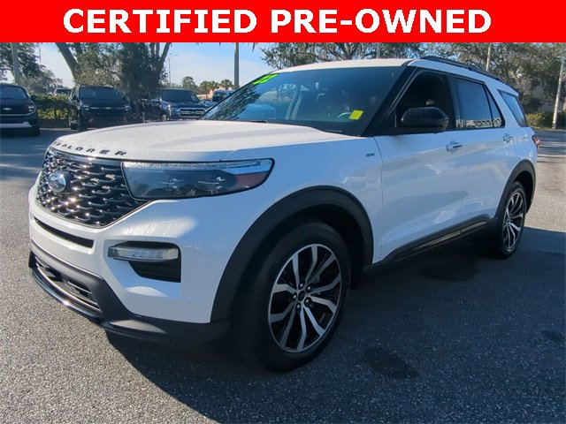 Certified 2022 Ford Explorer ST-Line w/ Class IV Trailer Tow Package image 9