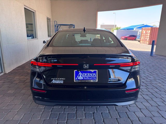 Used 2023 Honda Accord Sport image 4