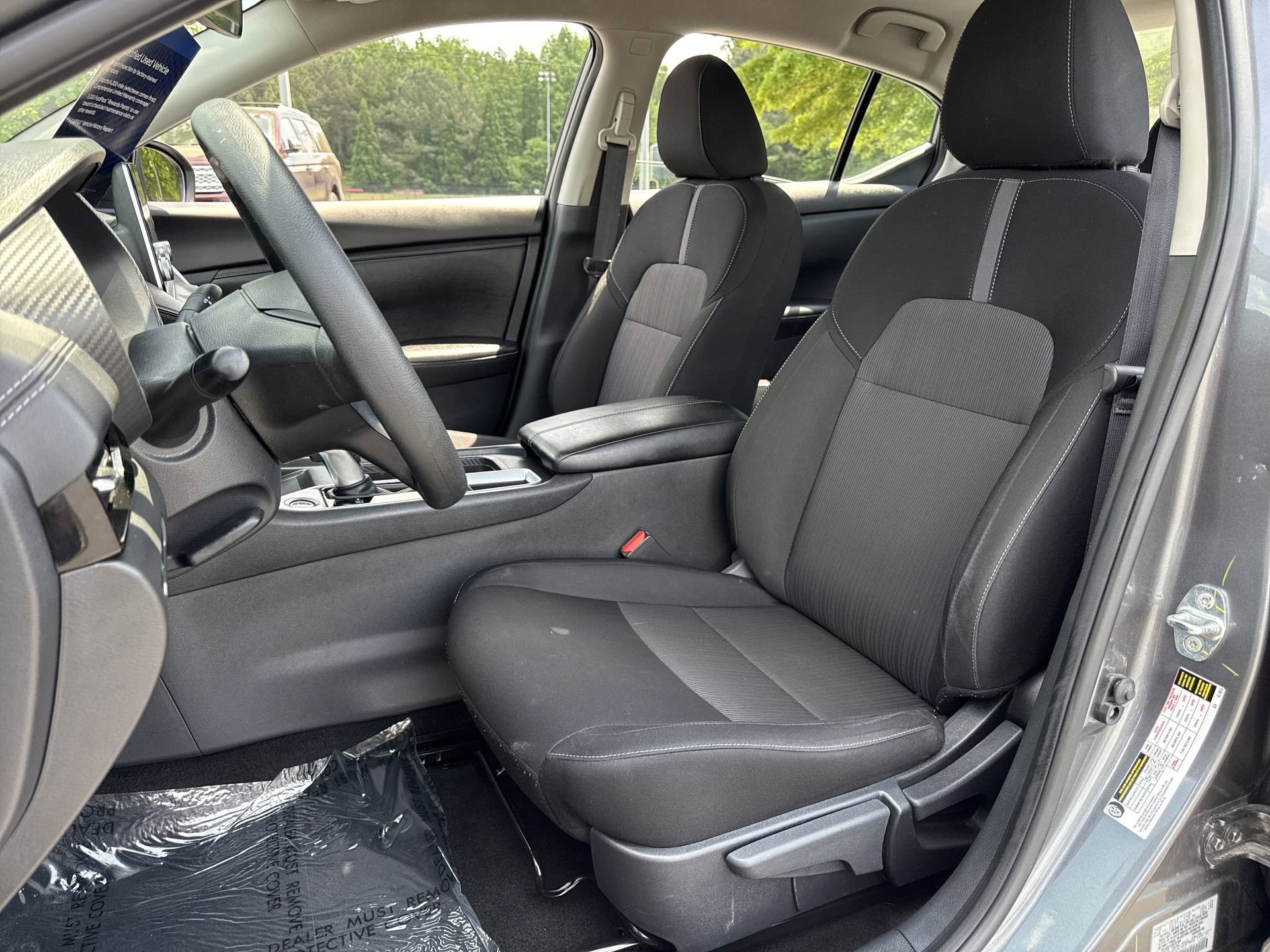 Used 2025 Nissan Sentra SV FWD image 16