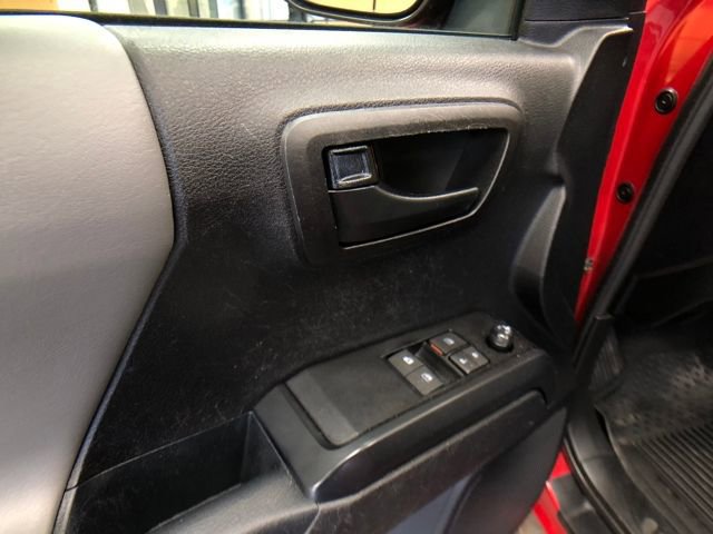 Used 2021 Toyota Tacoma SR image 12