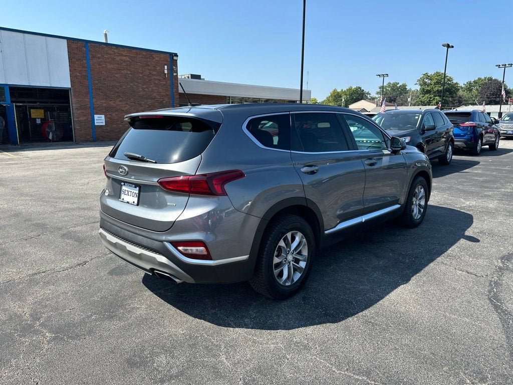 Used 2019 Hyundai Santa Fe SE AWD/4WD image 7