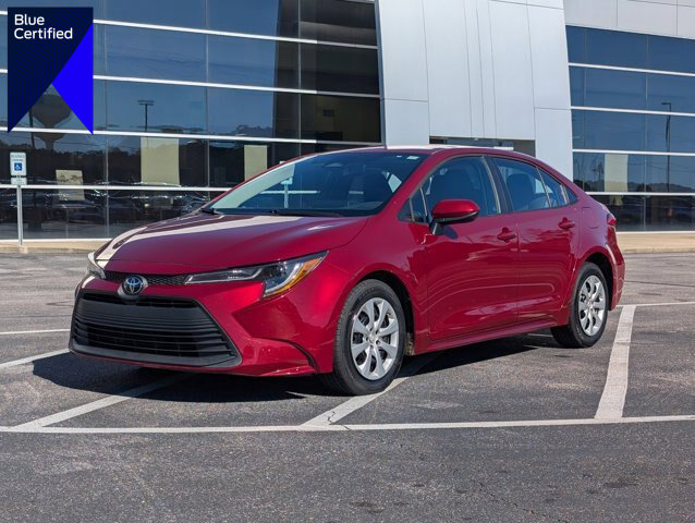 Used 2023 Toyota Corolla LE image 1