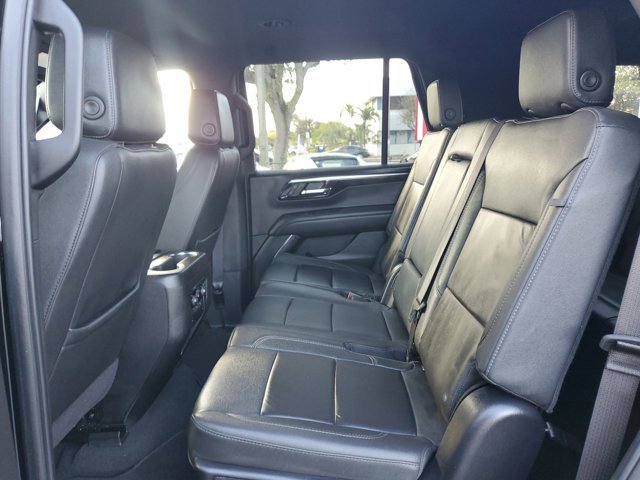 Used 2025 Chevrolet Tahoe LT image 10