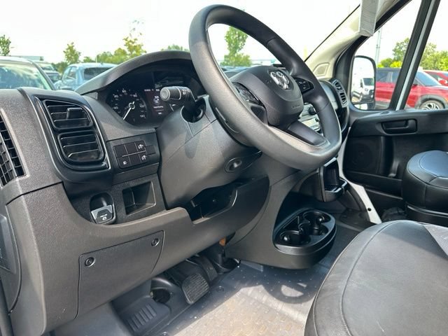 Used 2026 RAM ProMaster 2500 w/ Convenience Group FWD image 11