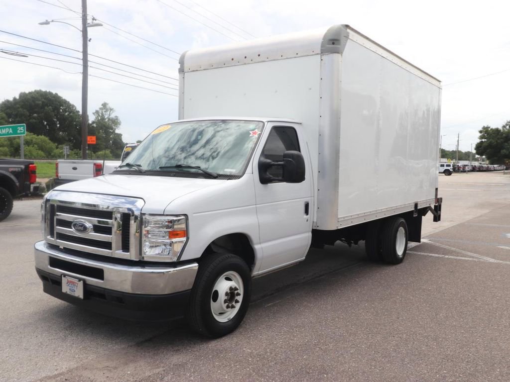 Certified 2022 Ford E-350 and Econoline 350 Super Duty w/ Power Windows & Locks Group RWD image 9