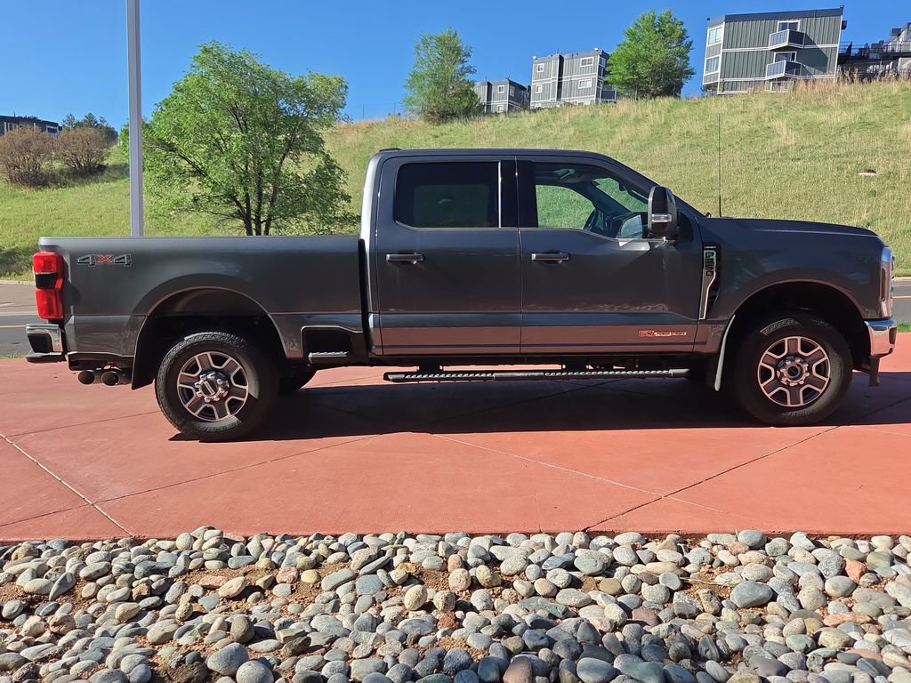 Certified 2025 Ford F350 Lariat AWD/4WD image 10