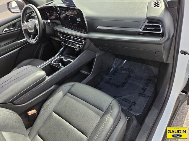 Used 2025 Chevrolet Traverse LT AWD/4WD image 18