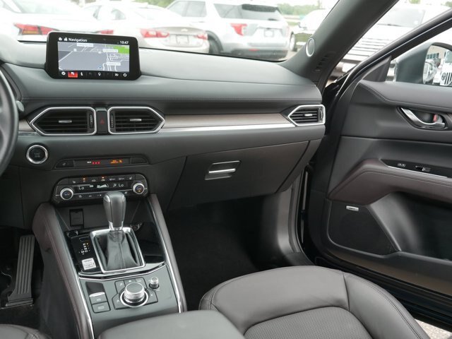 Used 2020 MAZDA CX-5 Signature AWD/4WD image 22