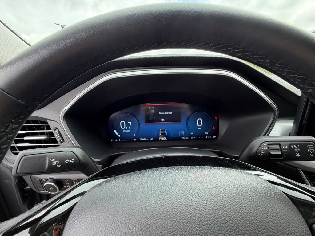 Certified 2025 Ford Escape Platinum AWD/4WD image 38