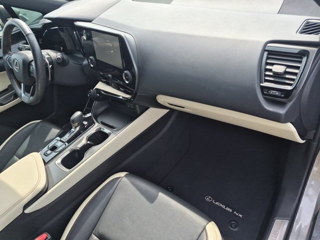 Used 2024 Lexus NX 250 FWD w/ Towing Package (2000 Lbs) image 34