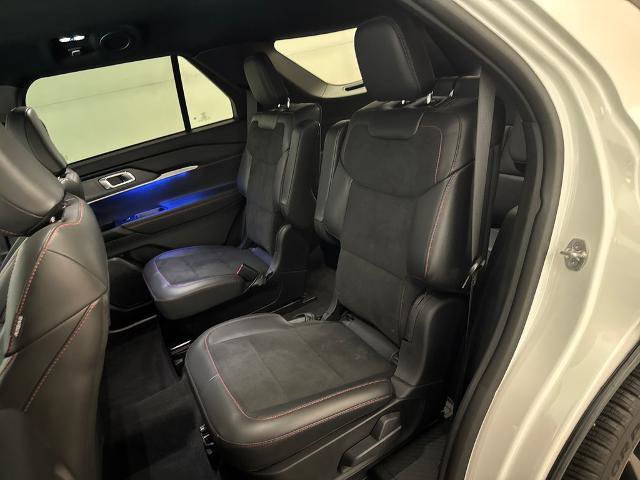 Certified 2025 Ford Explorer ST AWD/4WD image 32