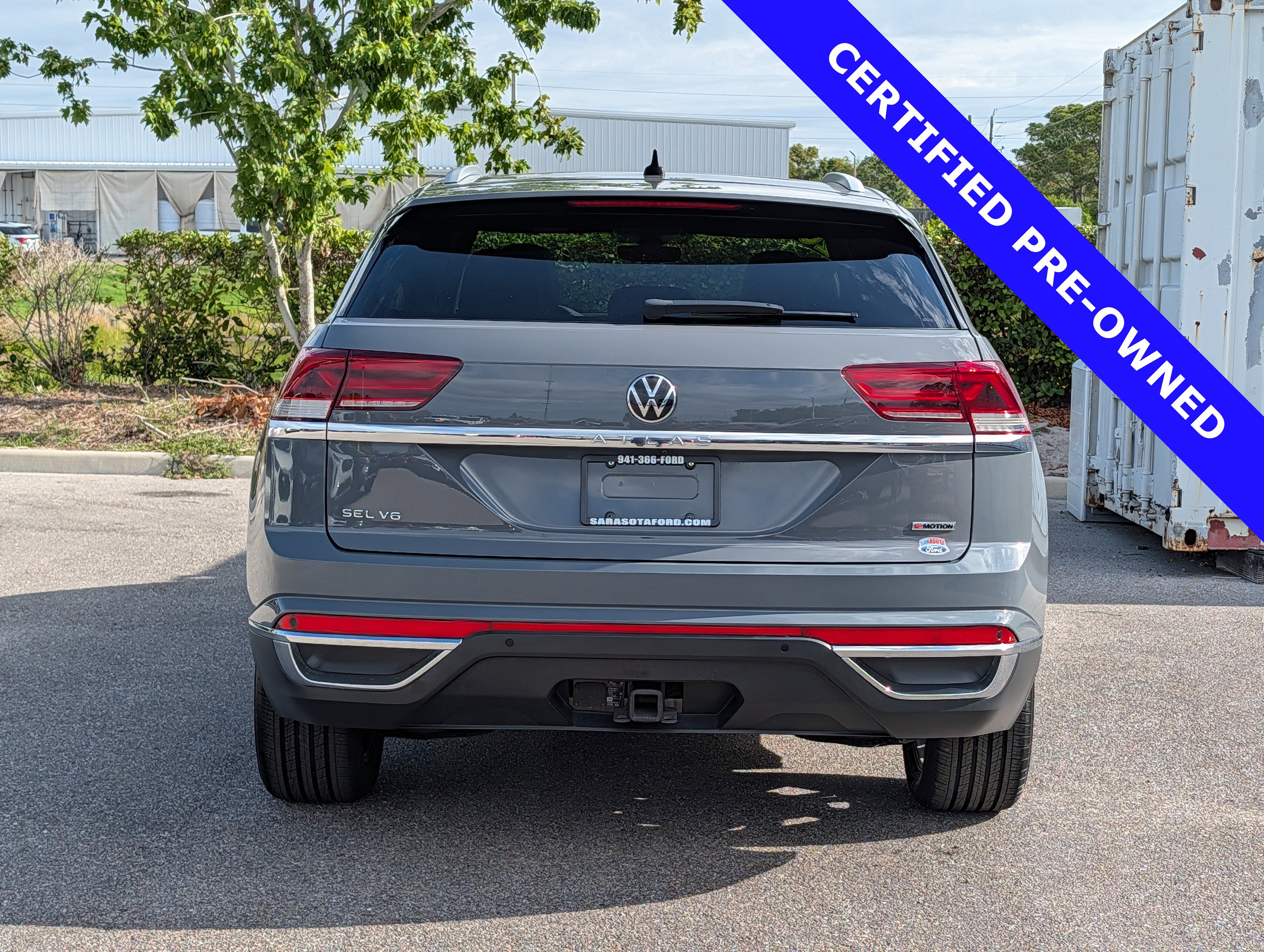 Used 2020 Volkswagen Atlas Cross Sport SEL Premium AWD/4WD image 5