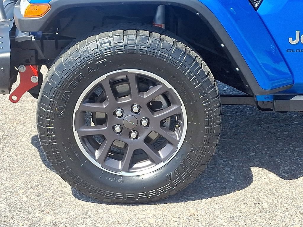 Used 2023 Jeep Gladiator Overland AWD/4WD image 8