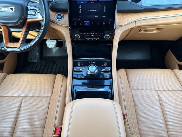 Used 2022 Jeep Grand Cherokee Summit image 19