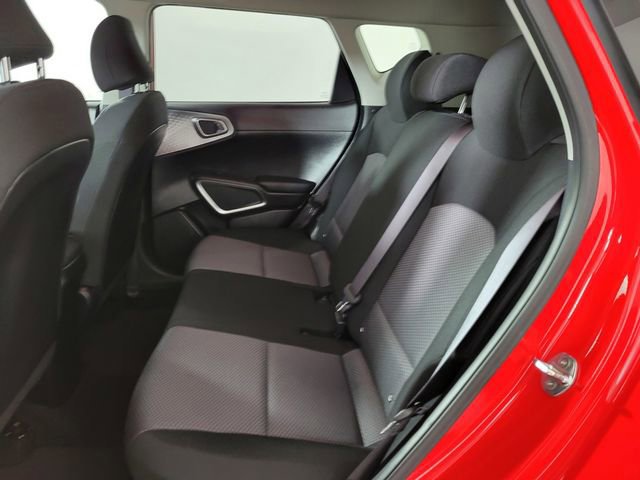Used 2023 Kia Soul LX image 15