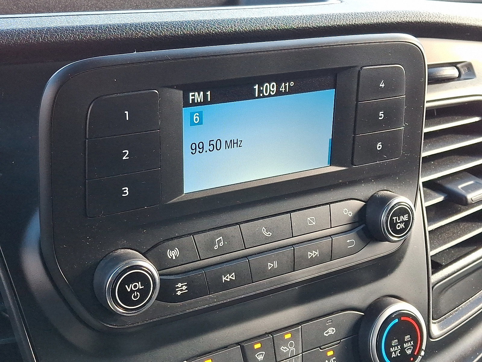 Certified 2024 Ford Transit 250 Low Roof w/ Exterior Upgrade Package image 17