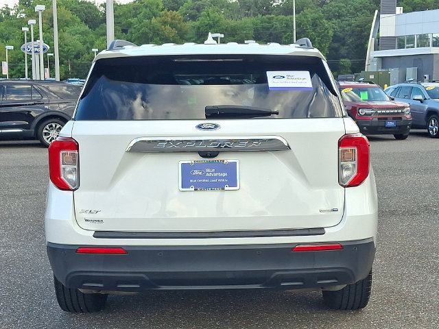 Certified 2020 Ford Explorer XLT w/ Comfort Package AWD/4WD image 5