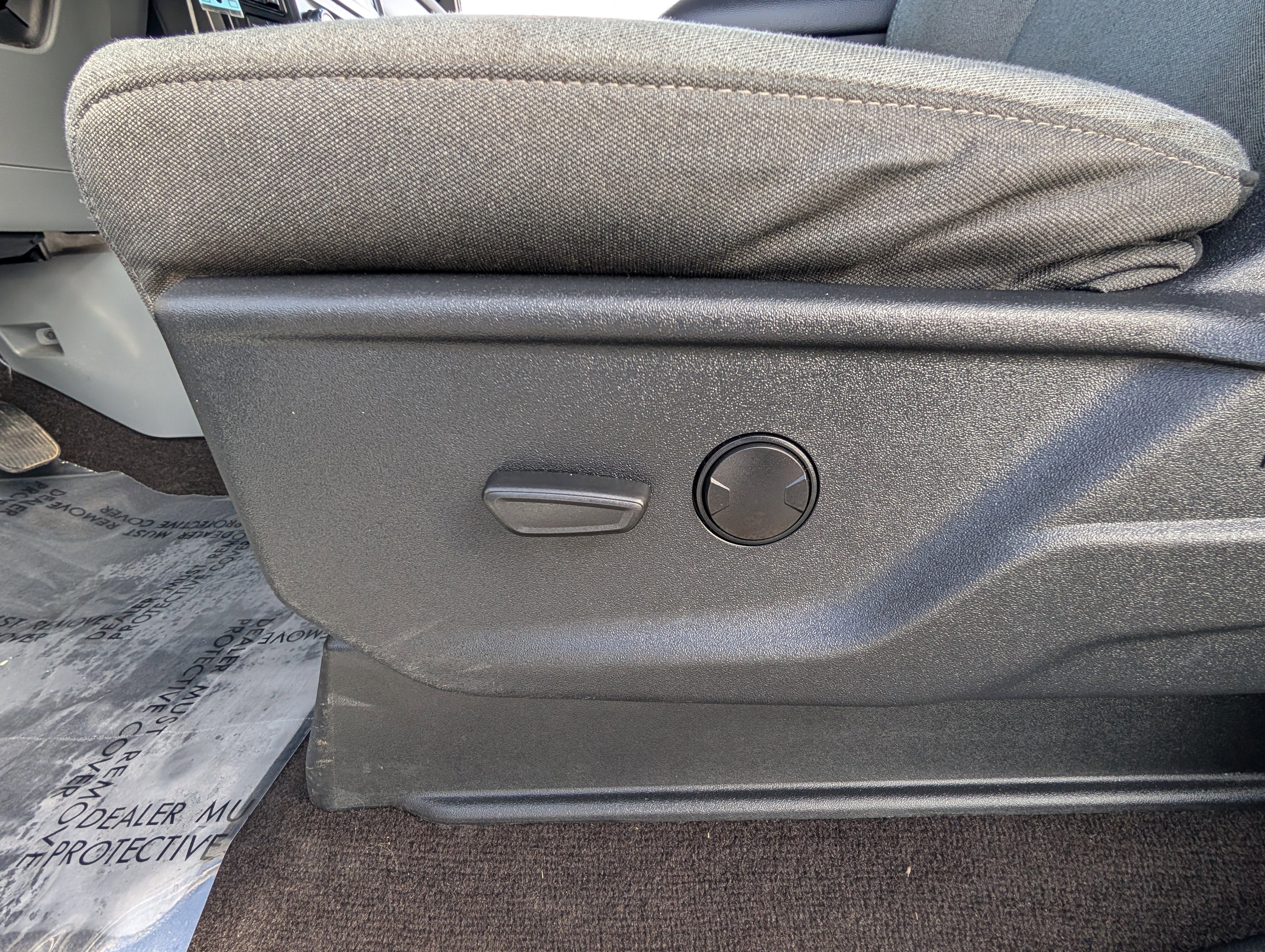 Certified 2022 Ford F150 XLT w/ Equipment Group 301A Mid image 19