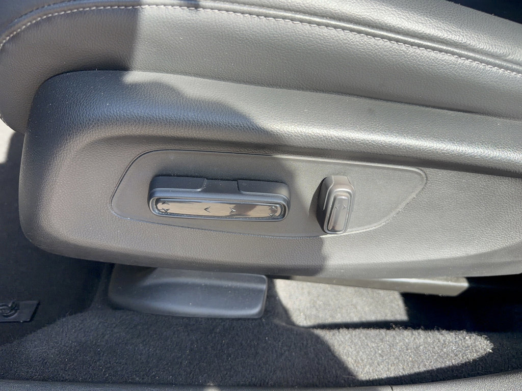 Used 2023 Honda HR-V EX-L image 34