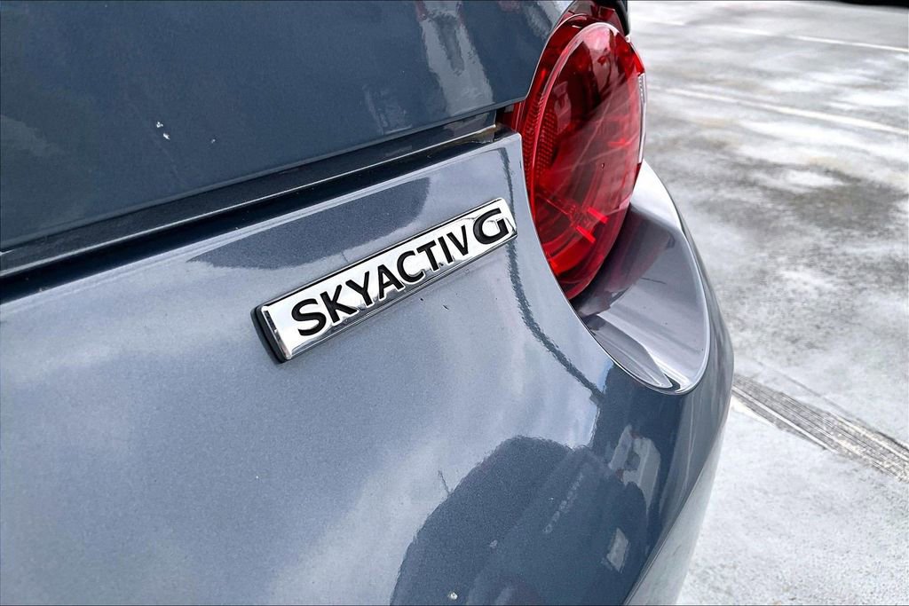 Used 2021 MAZDA MX-5 Miata RF Grand Touring RWD image 33